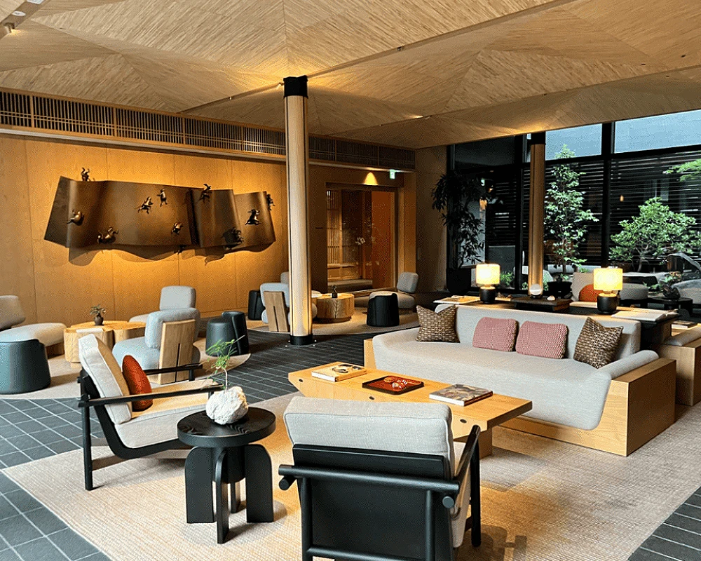 Hotel Best Row Trise Sofa